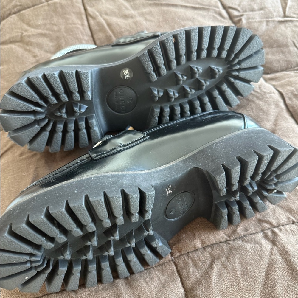 Gucci Black Leather Horsebit Loafers - Picture 5 of 8